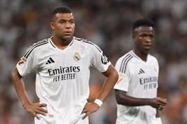 Real Madrid thua sốc trước Lille, Bayern gục ngã ở Champions League