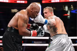 Mike Tyson kiếm 20 triệu USD dù thua Jake Paul sau trận boxing lịch sử