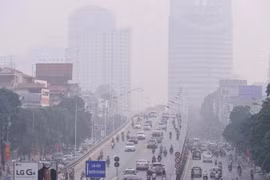 Sương mù dày đặc, Hà Nội đứng đầu thế giới về ô nhiễm không khí