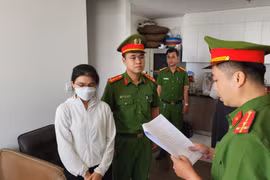 Bắt nữ giám đốc tham ô 4,6 tỷ đồng để đầu tư tiền ảo