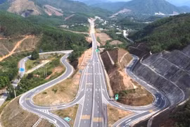 Vinaincon yêu cầu BQLDA ĐTXD các công trình giao thông tỉnh Tuyên Quang làm rõ lí do trượt thầu