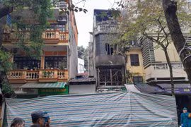 Cháy nhà trên phố cổ Hà Nội, 4 người tử vong