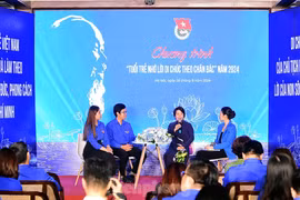 Tuổi trẻ nhớ lời Di chúc theo chân Bác