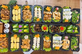 Kinh doanh thực phẩm chay, cỗ chay hốt bạc mùa Vu Lan