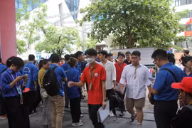 Bất ngờ khi khối ngành sư phạm Toán lấy điểm chuẩn thấp hơn sư phạm Quốc phòng, an ninh