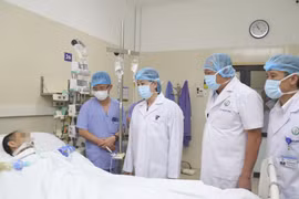 Lần đầu tiên thực hiện thành công ghép tim và gan trên một cơ thể bệnh nhân thành công