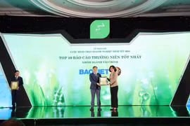 Kỷ niệm 60 năm thành lập, Bảo Việt liên tục giành được nhiều giải thưởng trong nước và quốc tế, đạt Top 10 Báo cáo thường niên tốt nhất nhóm tài chính