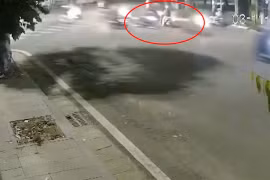 Hà Nội: Bắt giữ nhóm "quái xế" phóng xe bạt mạng, đâm 1 phụ nữ tử vong