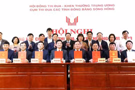 Cụm các tỉnh Đồng bằng sông Hồng ký kết giao ước thi đua năm 2024