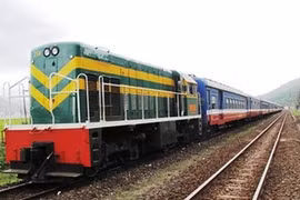 Thông tuyến đường sắt Hà Nội - Lào Cai nhưng chưa đón khách lên Lào Cai - Sa Pa