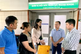 Hội Nhà báo Việt Nam thăm hỏi hội viên gặp nạn do ảnh hưởng của cơn bão số 3