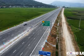 Đường bộ cao tốc phải có quy mô tối thiểu 4 làn xe chạy