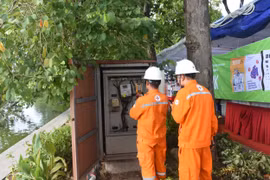 Đảm bảo cấp điện an toàn, liên tục cho các điểm phục vụ kỷ niệm 70 năm Ngày Giải phóng Thủ đô