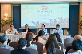 Giải Bơi chải Thuyền rồng Hà Nội mở rộng năm 2024 chào mừng 70 năm Ngày Giải phóng Thủ đô (10/10/1954 - 10/10/2024)