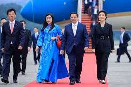 Thủ tướng Chính phủ Phạm Minh Chính tới Thủ đô Seoul, bắt đầu chuyến thăm chính thức Hàn Quốc