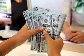 Tỷ giá tăng "hầm hập", tác động hai chiều tới nền kinh tế Việt Nam?
