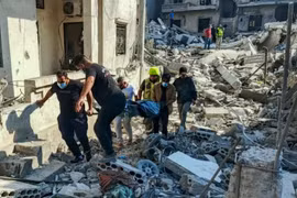 Israel giết hại nhân viên y tế, nhà báo ở Gaza và Lebanon, Qatar thất vọng và rút khỏi đàm phán