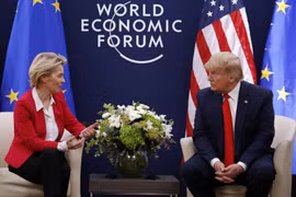 EU cân nhắc chuyển nguồn cung khí đốt từ Nga sang Mỹ để tránh cuộc chiến thuế quan với ông Donald Trump