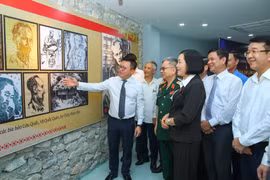 Nẻo về nguồn cội…
