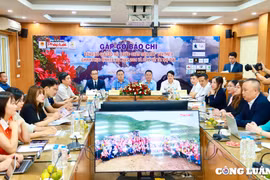 Hấp dẫn giải leo núi 'Bước chân trên mây' lần thứ II năm 2024