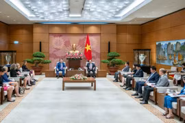 Chủ tịch Quốc hội Trần Thanh Mẫn tiếp Đại sứ Hoa Kỳ Marc Evans Knapper