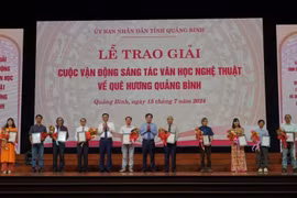 55 tác phẩm sáng tác văn học, nghệ thuật phản ánh rõ nét hiện thực sinh động trên quê hương Quảng Bình