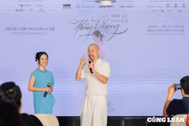 'Hồng Nhung hát về Hà Nội': Bữa tiệc âm nhạc hoành tráng kỷ niệm 70 năm giải phóng Thủ đô