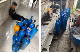 Kon Tum: Phát hiện hàng chục bình khí cười được cất giấu trong nhà dân