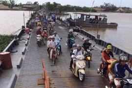 Phương án phân luồng giao thông các bến phà Đại Nội, Đống Cao và cầu phao Ninh Cường do ảnh hưởng của bão số 3