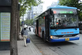 Người dân yêu thích sử dụng điểm chờ xe buýt tiêu chuẩn châu Âu