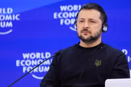 Tổng thống Zelenskyy công bố thu nhập trước vấn nạn tham nhũng ở Ukraine