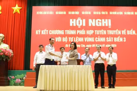 Phối hợp xây dựng các chuyên trang, chuyên mục có nội dung về chủ quyền biển đảo