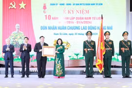 Quận Nam Từ Liêm kỷ niệm 10 năm thành lập và đón nhận Huân chương Lao động hạng Nhì