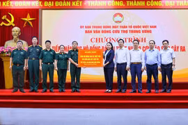 MB ủng hộ hơn 14 tỷ đồng cho đồng bào ảnh hưởng bởi bão lũ
