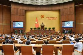 Thúc đẩy đầu tư công và cơ sở hạ tầng, qua đó tác động lan tỏa dòng tiền đối với doanh nghiệp