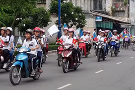 Đủ 16 tuổi trở lên được điều khiển xe gắn máy