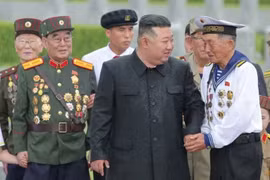 Ông Kim Jong Un dự lễ kỷ niệm 71 năm ngày kết thúc Chiến tranh Triều Tiên