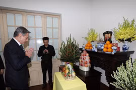 Ngoại trưởng Hoa Kỳ Antony Blinken đến thắp hương và chia buồn với gia đình Tổng Bí thư Nguyễn Phú Trọng