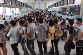 Foxconn tuyển thêm 50.000 công nhân phục vụ sản xuất iPhone 16