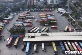 Ngày 26 tháng chạp, các bến xe ở Hà Nội vắng khách