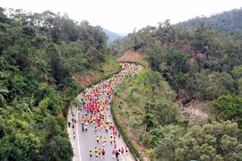 6.000 vận động viên tham gia giải “YEN TU Heritage 2024 - Chạm vào vùng di sản”