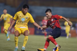 Thanh Hoá đội mưa đánh bại CLB Công an Hà Nội tại V.League 2024/25
