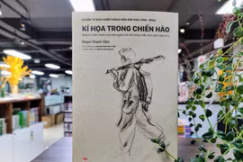 Ra mắt "Kí họa trong chiến hào" của phóng viên chiến trường Phạm Thanh Tâm