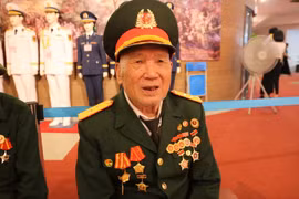 Xúc động ký ức của các cựu chiến binh Điện Biên Phủ về một thời "hoa lửa"