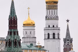 Mỹ công bố gói cấm vận mới đối với Nga, viện trợ thêm cho Ukraine