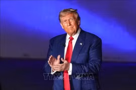 Ông Donald Trump ngày càng được hâm mộ trong cộng đồng nam giới châu Á