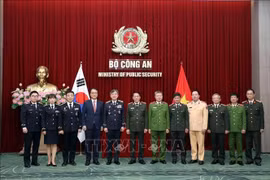 Thúc đẩy hơn nữa hợp tác với Cơ quan Cảnh sát biển Hàn Quốc