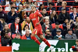 Luis Diaz rực sáng, Liverpool đánh bại Brentford tại Ngoại hạng Anh
