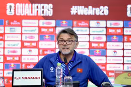 Thua đậm Indonesia, HLV Philippe Troussier chia tay đội tuyển Việt Nam