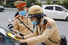 Hà Nội: Phát hiện 1.123 trường hợp vi phạm Luật giao thông ngày 11/12